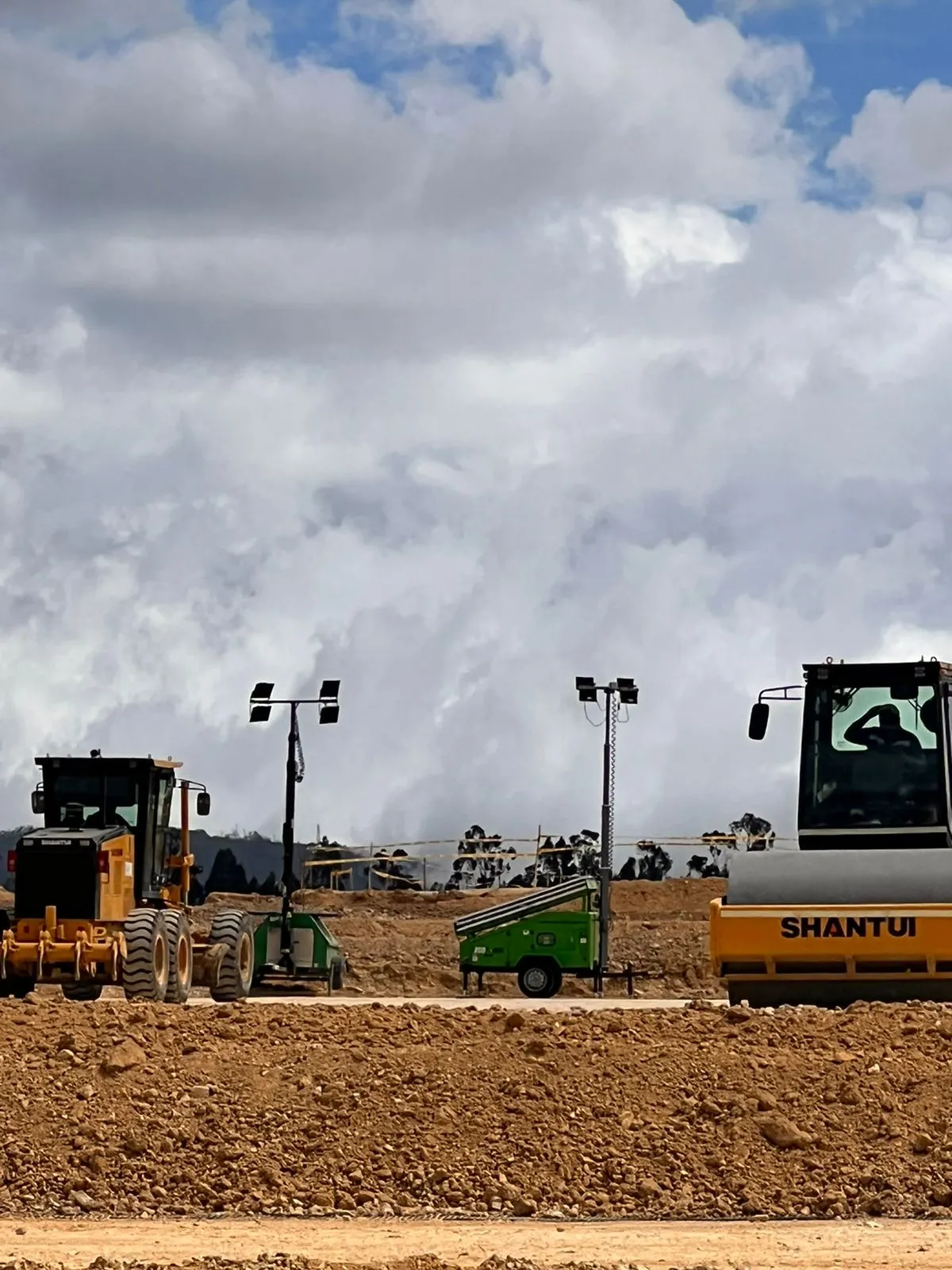 Torres solares moviles, venta, alquiler y renta colombia