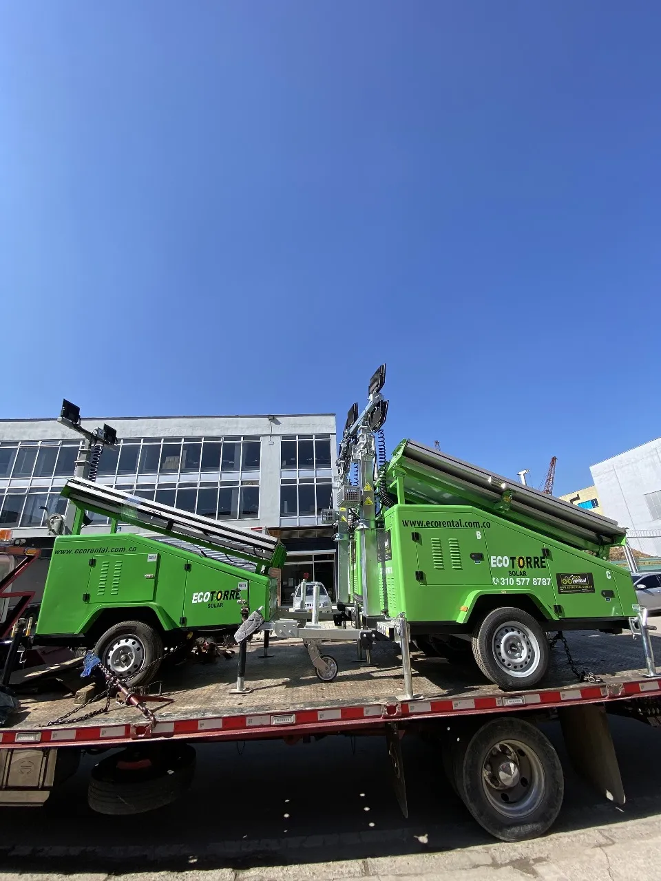 Torres de Luz a Bajas Emisiones: Iluminando el Futuro con Energía Solar