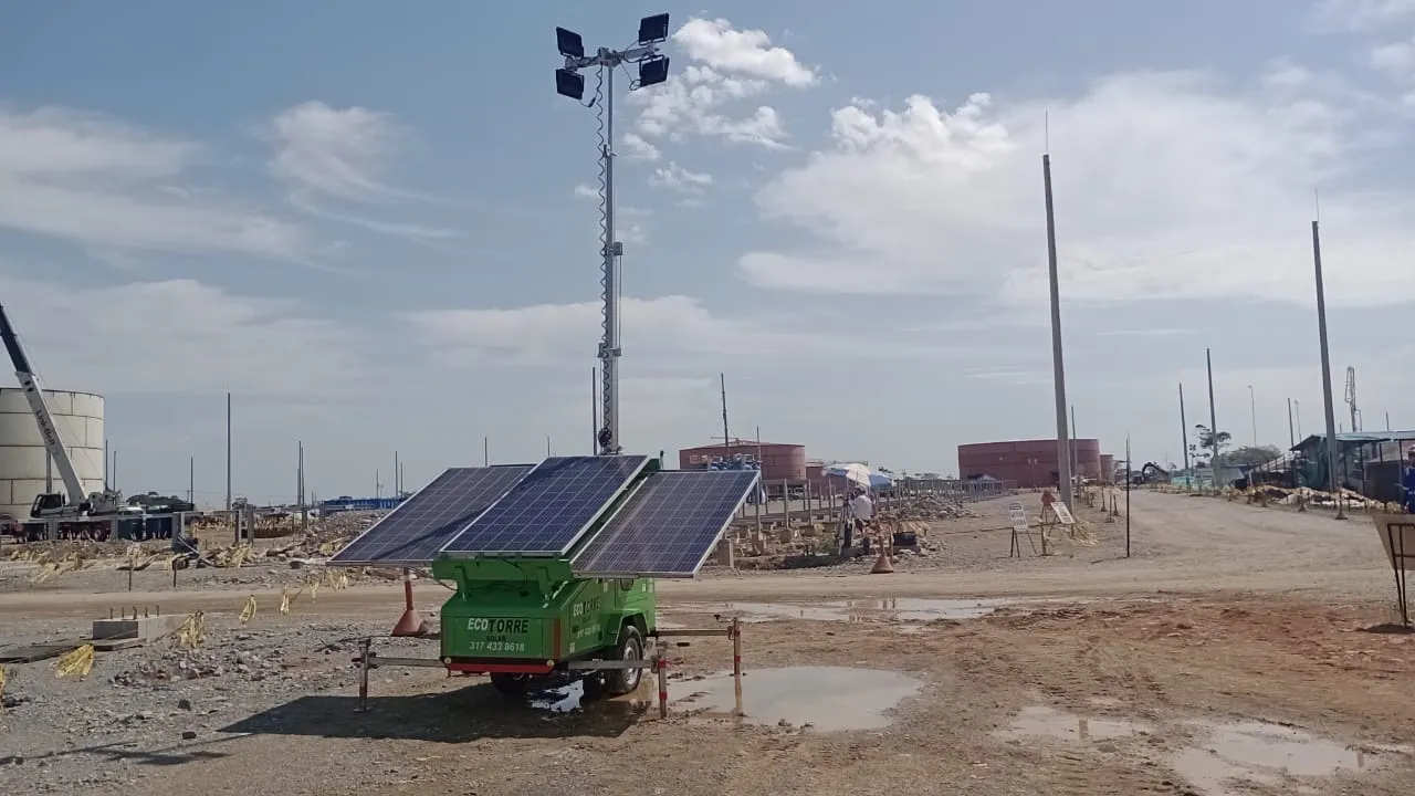 Torre de iluminación robusta